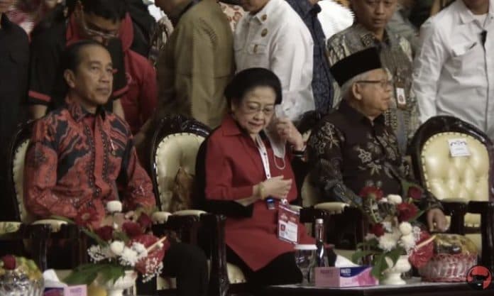 jokowi_hadiri_rakernas_pdip