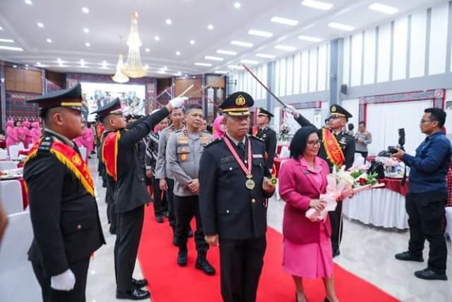 2_kombes_dan_24_akbp_di_polda_sumut_pensiun