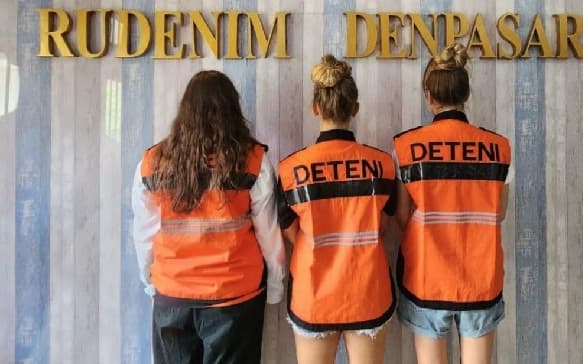3_psk_asal_rusia_dideportasi_dari_bali