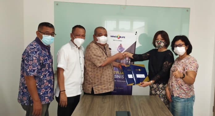 569_anggota_pwi_dapat_asuransi_gratis