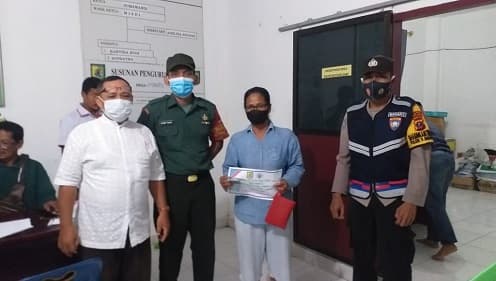 75_kk_warga_desa_pabatu_i_terima_blt_dd