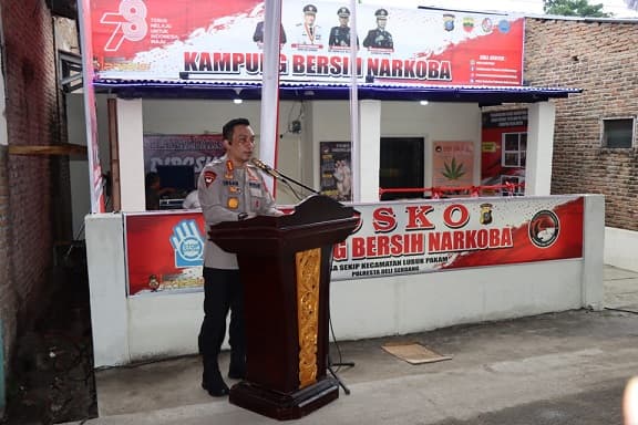 ada_kampung_bersih_narkotika_di_lubuk_pakam