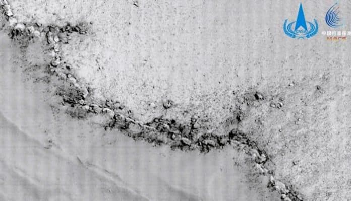 ada_waduk_air_sangat_dalam_di_planet_mars