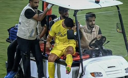 al_nassr_juara_cristiano_ronaldo_nangis
