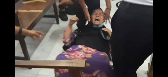 anak_divonis_12_tahun_ibu_histeris