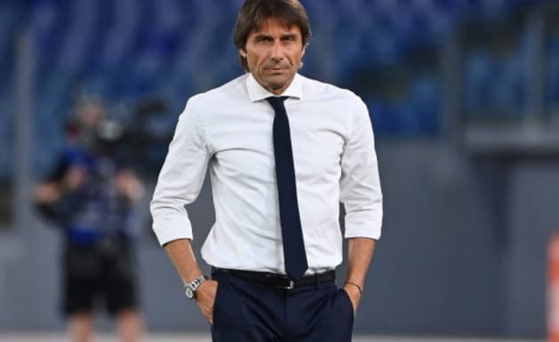 antonio_conte_tolak_tawaran_tottenham