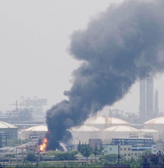 apartemen_di_xinjiang_terbakar_10_tewas