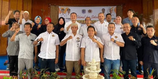 arma_delisa_budi_kembali_pimpin_pwi_binjai