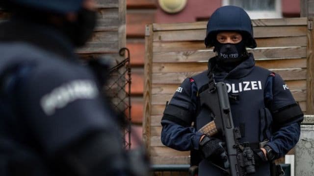 austria_tutup_dua_mesjid_ini_pemicunya
