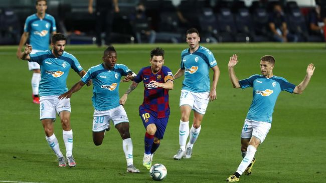 barcelona_tak_lagi_rayu_messi_bertahan