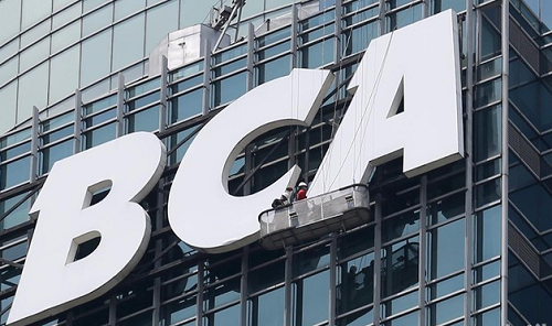 bca_mohon_maaf_akibat_mobile_banking_eror