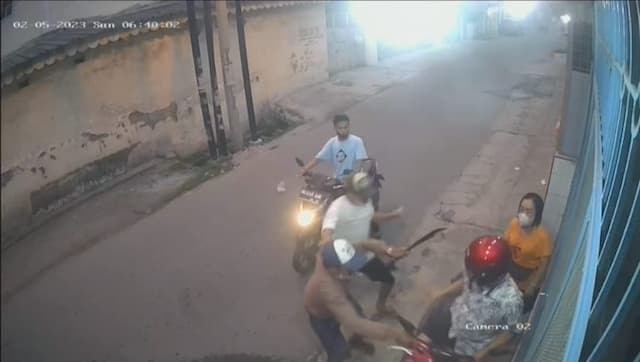 begal_bersajam_rampas_motor_viral_di_medsos