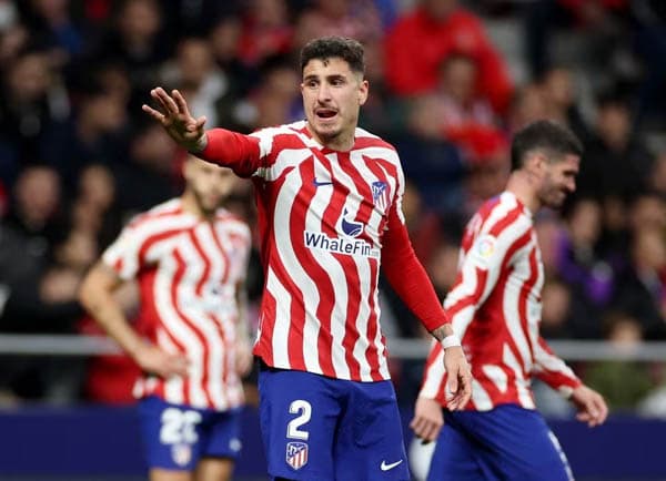 bek_atletico_gimenez_kembali_cedera_paha