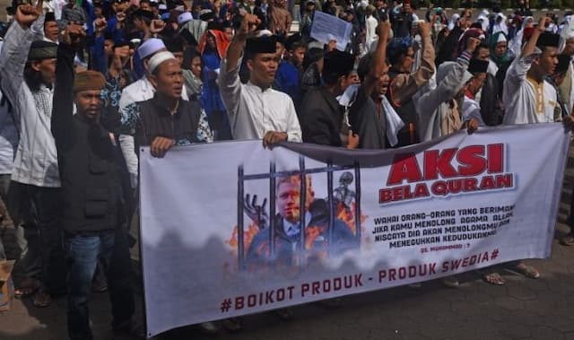 buntut_pembakaran_alquran_denmark_godok_ruu