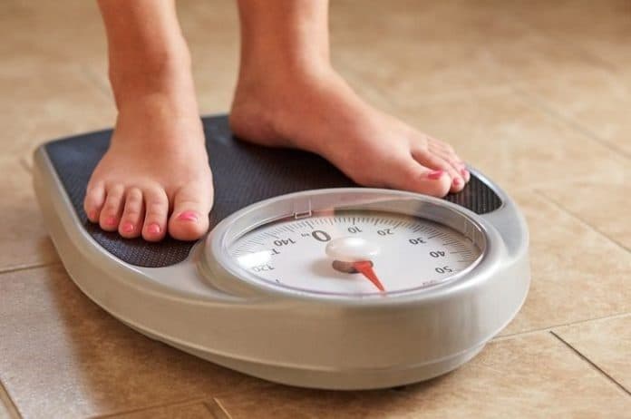 cara_menjaga_berat_badan_ketika_dirumahsaja