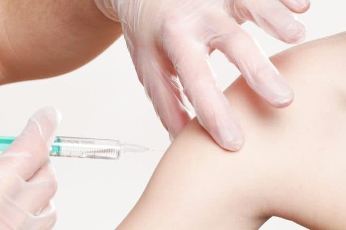 cegah_pneumonia_lewat_phbs_hingga_vaksinasi