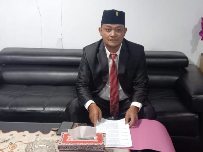 dprd_taput_bahas_pengusulan_ketua_definitif