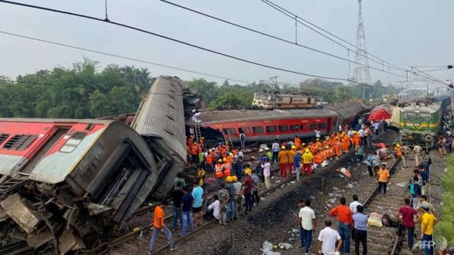 fakta_fakta_kereta_api_di_india