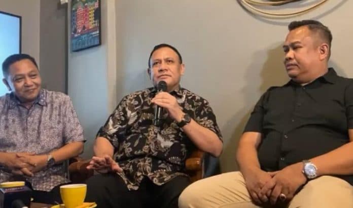 filri_bahuri_mundur_dari_komisioner_kpk