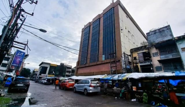 fokus_lensa_olympia_plaza_riwayatmu_kini