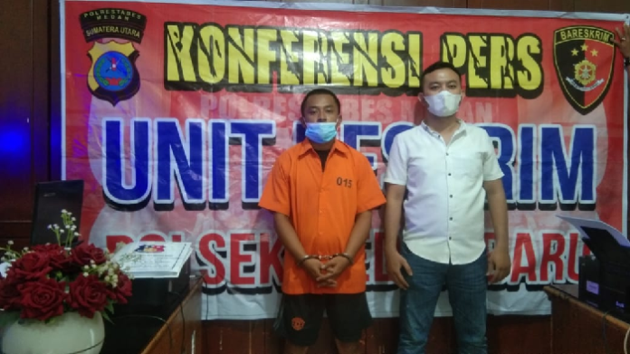 ganja_rp20_ribu_bawa_pedagang_ini_ke_bui