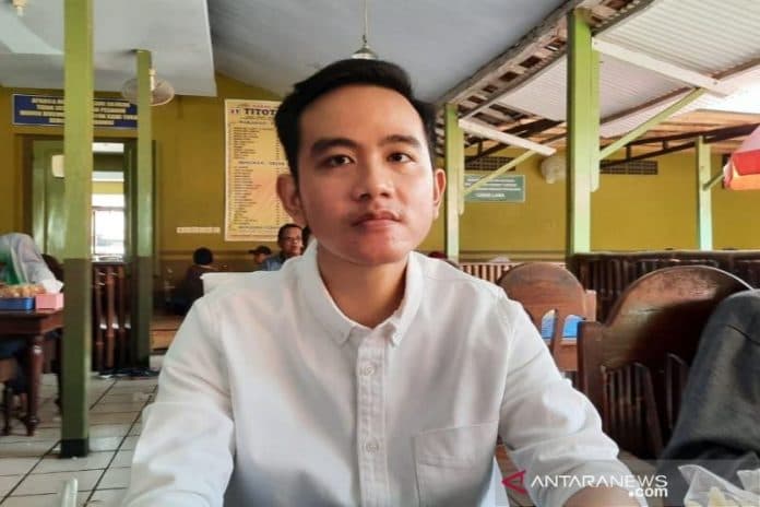 gibran_siap_kena_sanksi_dari_pdip