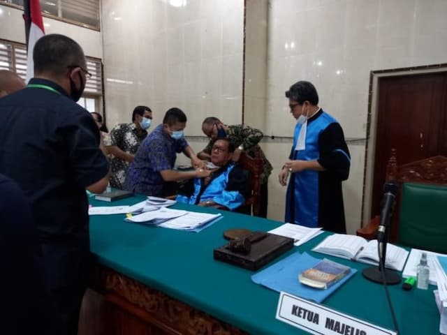 hakim_pt_tun_medan_tewas_saat_sidang