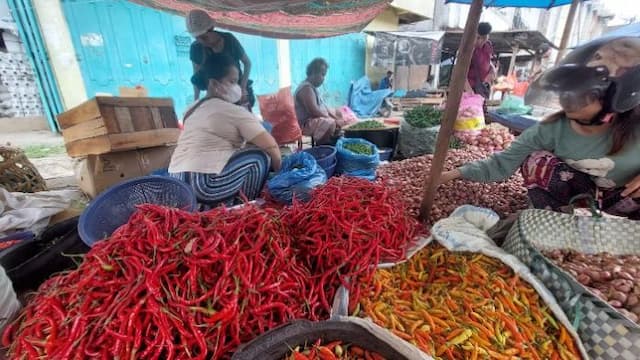harga_cabai_merah_berangsur_turun_di_medan