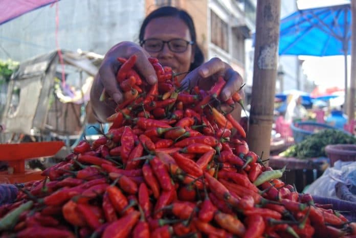 harga_cabai_rawit_merah_meroket_tinggi