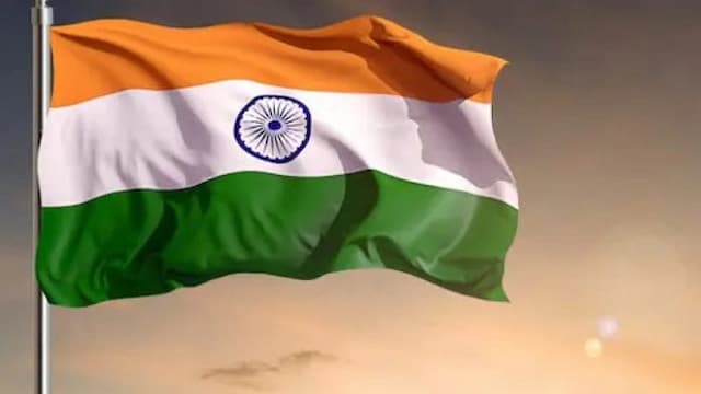 india_tangguhkan_penerbitan_visa_wn_kanada