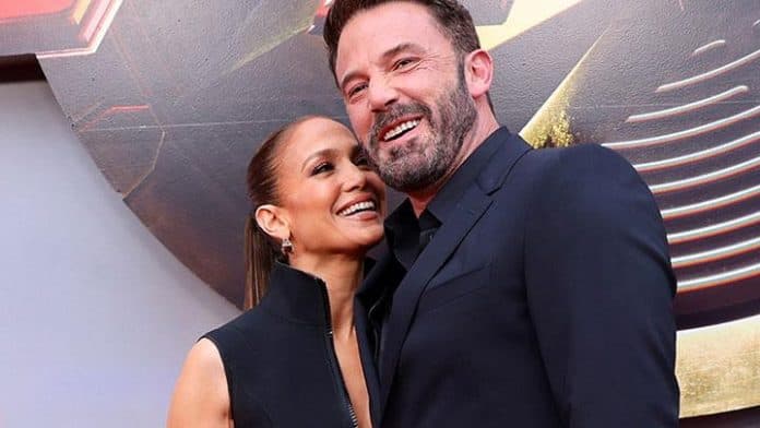 jlo_resmi_gugat_cerai_ben_affleck