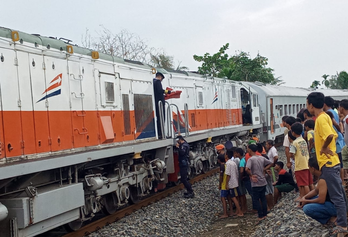 ka_siantar_expres_mogok_di_deli_serdang