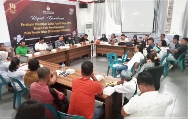 kpu_siantar_gelar_rakor_penetapan_dpt