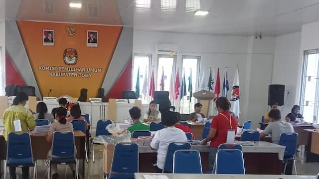 kpu_toba_sorlip_surat_suara_pilkada_2024
