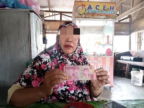 lagi_uang_palsu_beredar_di_medan_johor