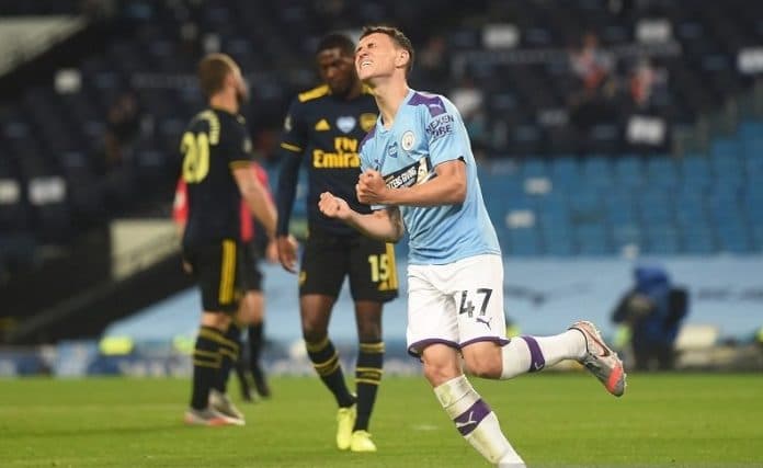 manchester_city_bungkam_arsenal_3_0