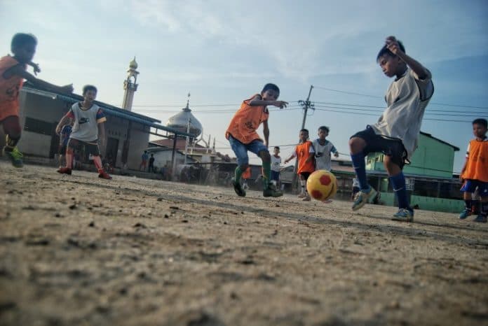 menatap_masa_depan_dari_pesisir_belawan