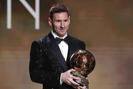 messi_raih_ballon_dor_ketujuh_kalinya