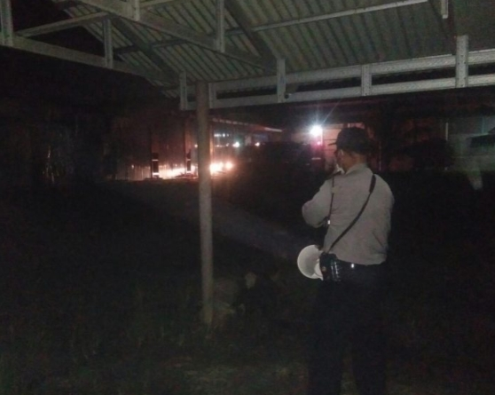 pabrik_kusen_wirador_meledak_dan_terbakar