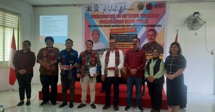 pemerintah_diminta_kaji_ulang_uu_ciptaker