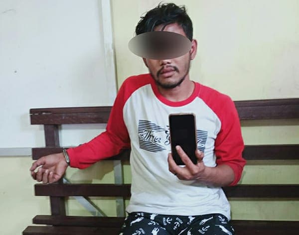 pemuda_ini_kena_batunya_oleh_siswi_smp