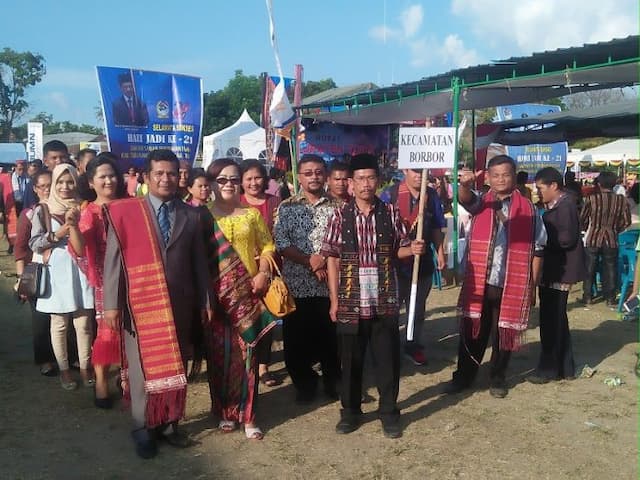 perayaan_hari_jadi_kabupaten_toba_meriah