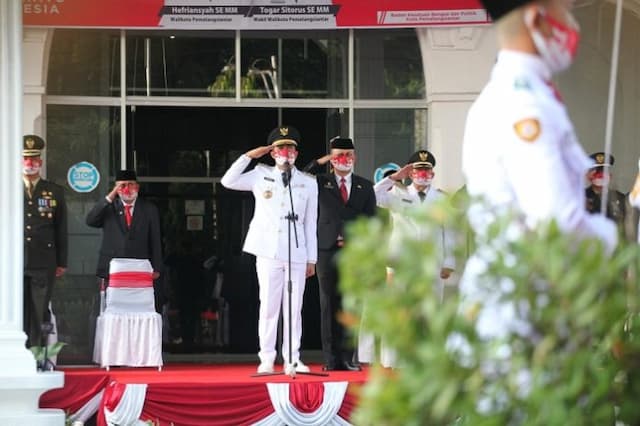 perayaan_hut_ri_ke_75_di_siantar_berbeda