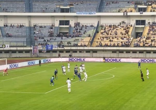 persib_raih_kemenangan_perdana_di_liga_1