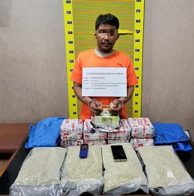 polisi_amankan_20000_lebih_pil_ekstasi