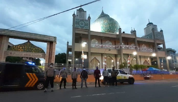 polsek_medan_baru_patroli_asmara_subuh