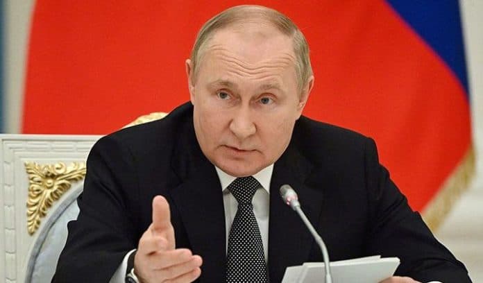 putin_tantang_barat_coba_kalahkan_rusia