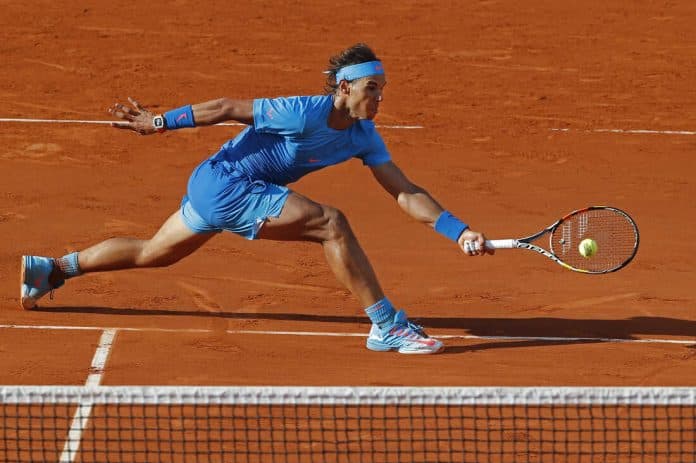 raket_rafael_nadal_laku_rp_186_miliar