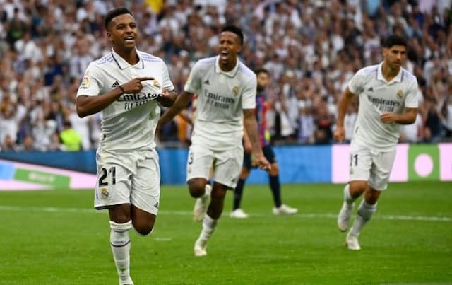 real_madrid_sukses_bungkam_barcelona_3_1