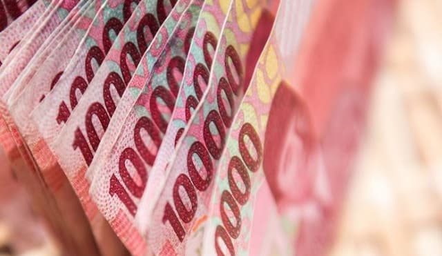 rupiah_melemah_ke_rp_16237_per_dolar_as